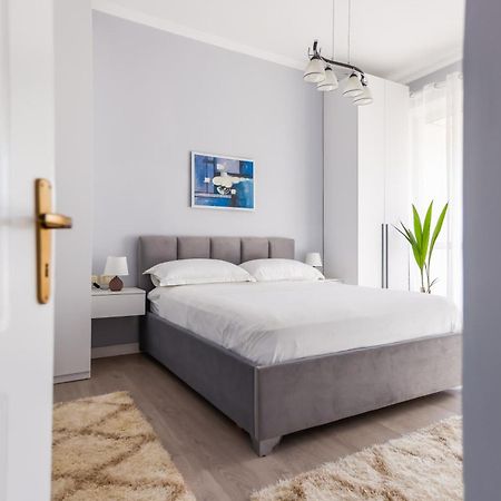 Viewpoint Central Apartment Tiranë Eksteriør bilde