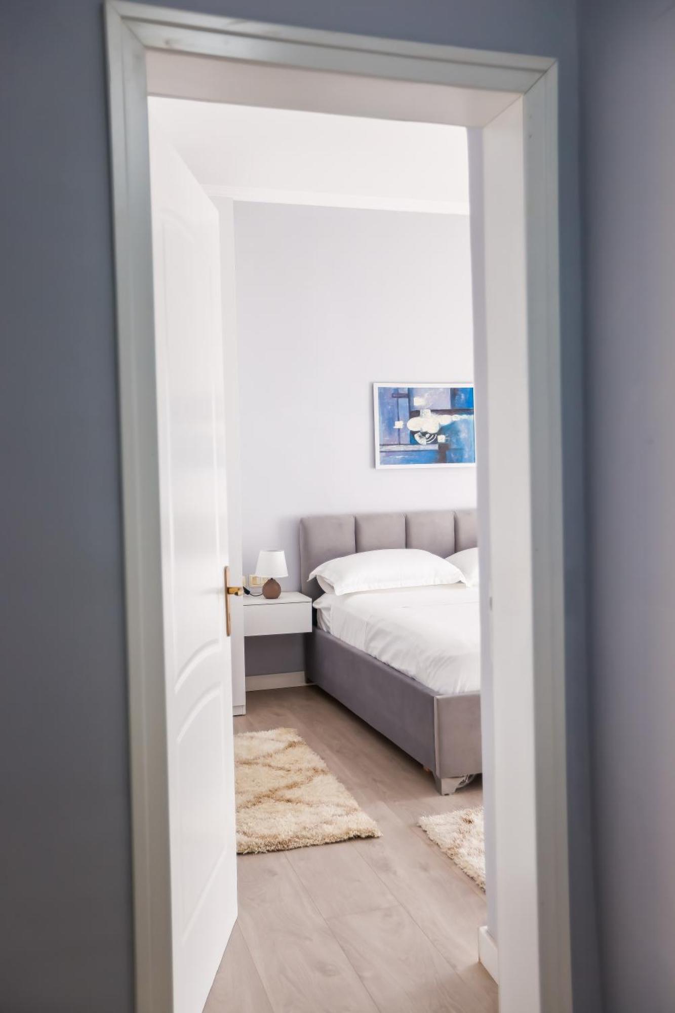 Viewpoint Central Apartment Tiranë Eksteriør bilde
