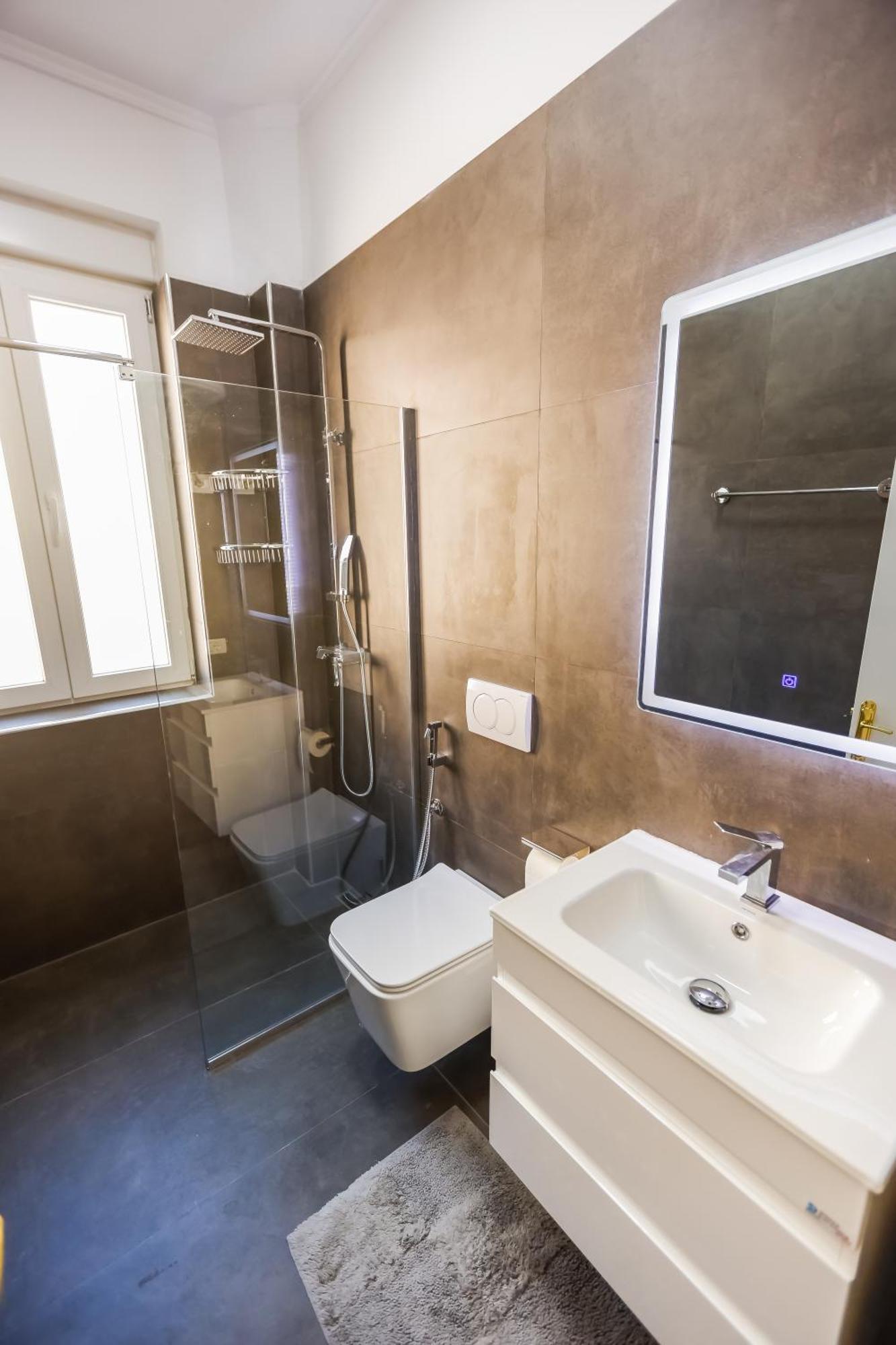 Viewpoint Central Apartment Tiranë Eksteriør bilde